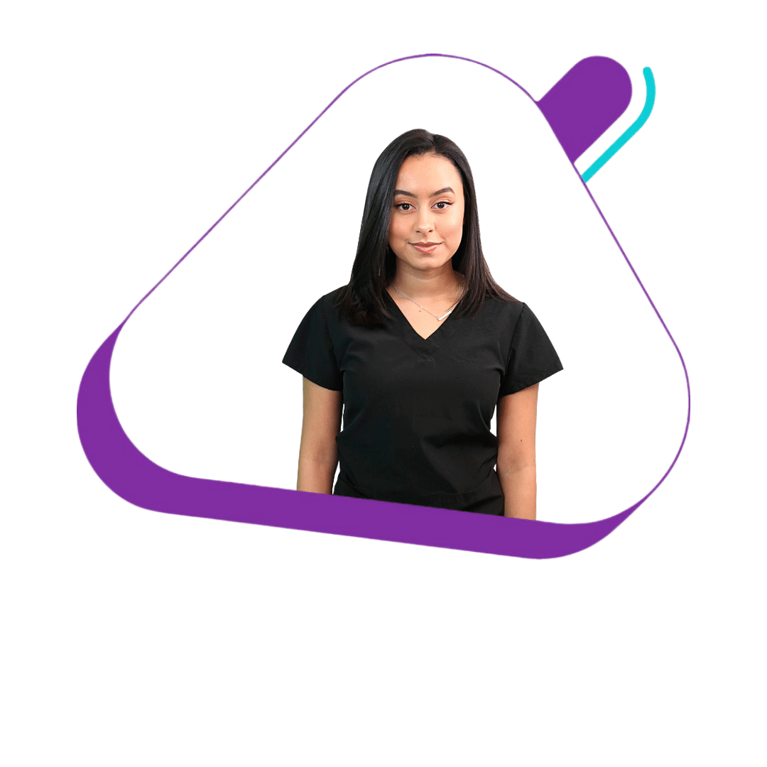 Saydi, recepcionista en Top Dental - siempre lista para ayudarte con una sonrisa