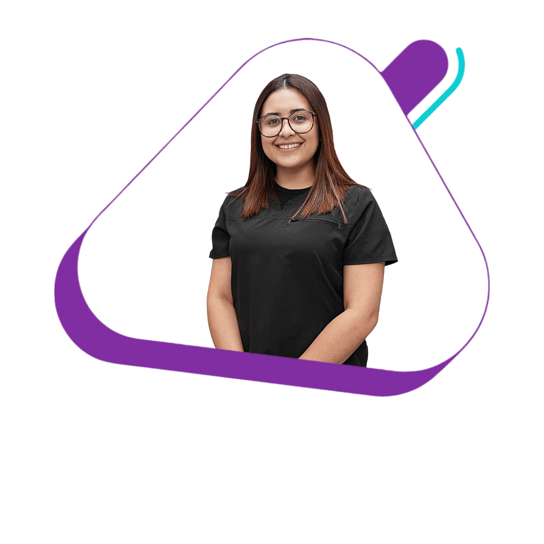 Cyntia, Dental Assistant at Top Dental